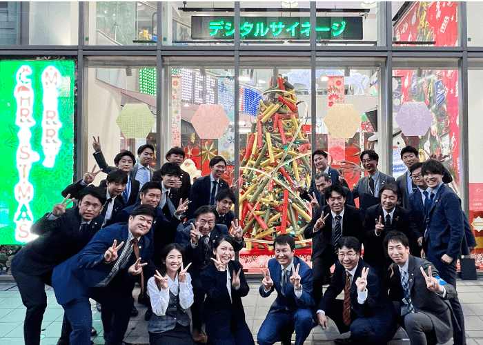 インターコスモスの社員たち