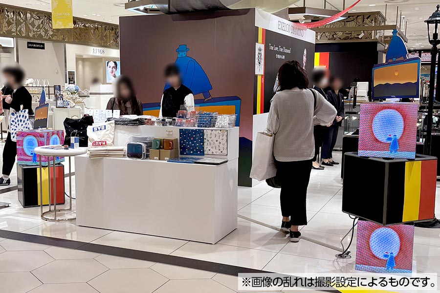 百貨店やデパートのポップアップストアのアイキャッチに最適な立方体ビジョン