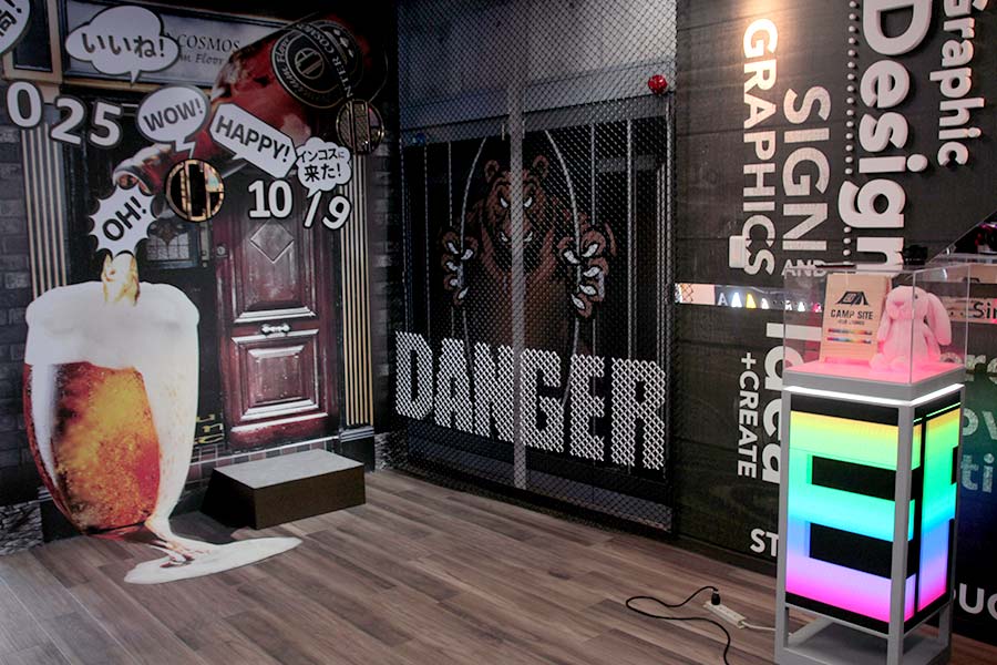 俺の壁紙やマグネットを活用したフォトブース