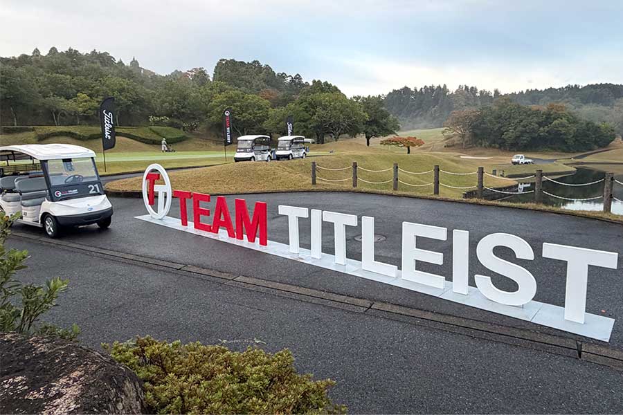 大型のロゴモニュメントはフォトスポットにも最適