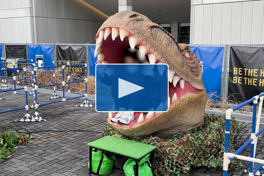 2_恐竜ヘッドチェア動画サムネイル