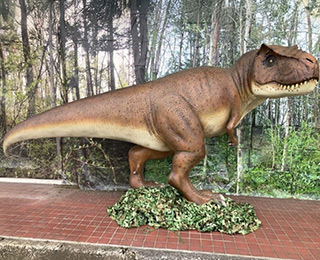 ティラノサウルス