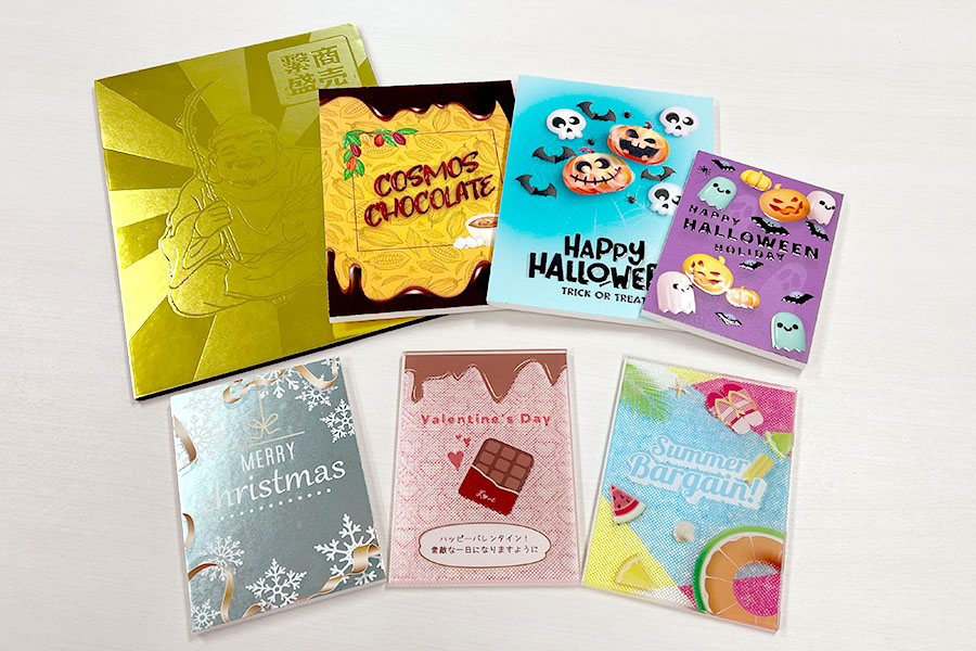 KODAWARIシリーズによる季節装飾パネルの例